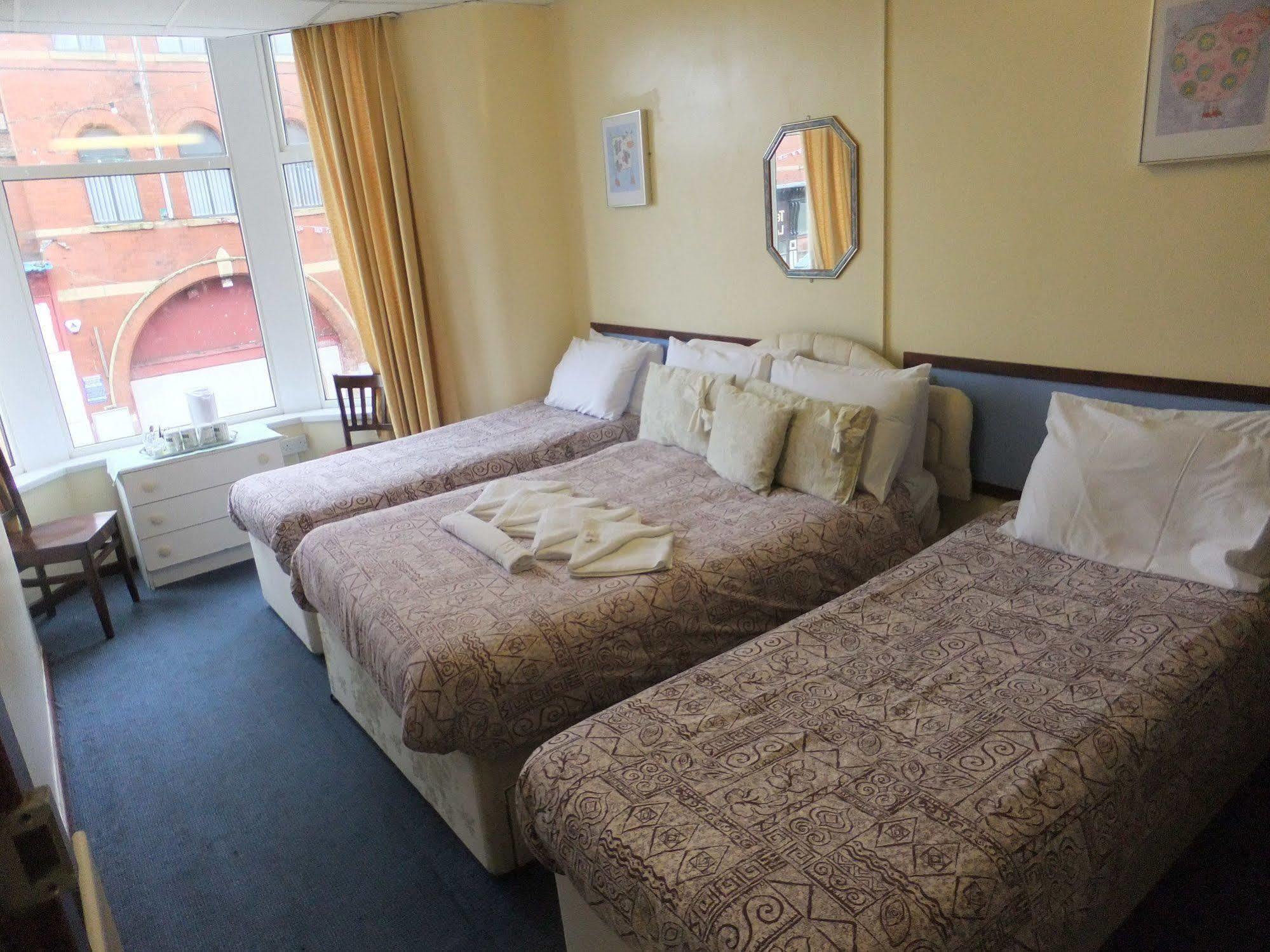 Charnley Gold Hotel Blackpool Bagian luar foto