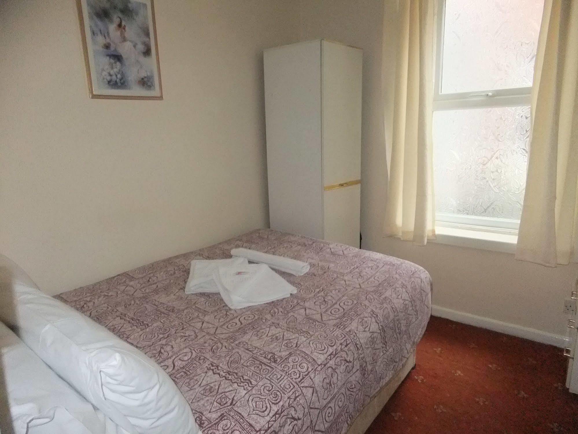 Charnley Gold Hotel Blackpool Bagian luar foto
